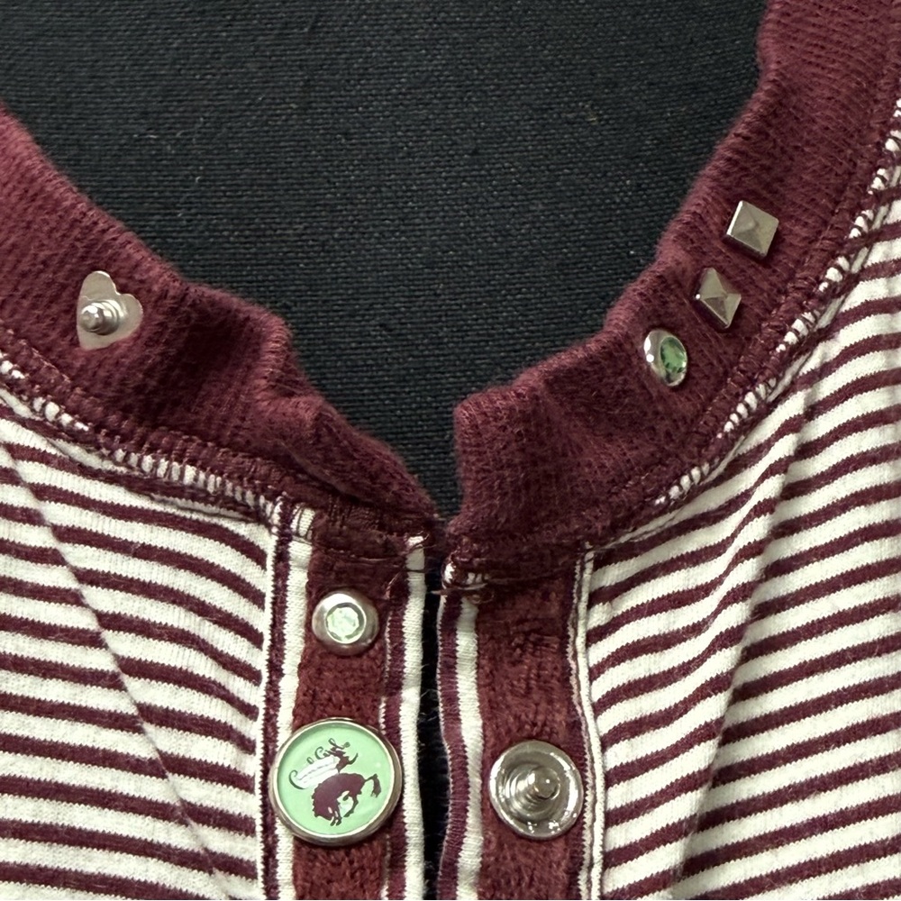 Cruel Girl Striped Henley Studded Western Top Medium Burgundy Cream - Picture 4 of 12